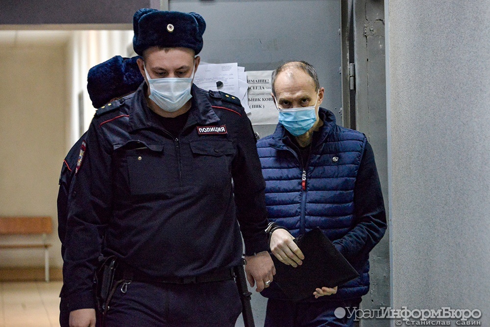  облсуд смягчил наказание экс-начальнику умвд екатеринбургу трифонову 
