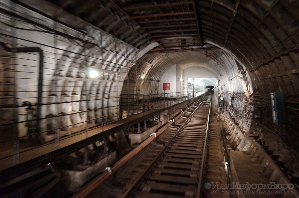  пассажир пути метро екатеринбурга 
