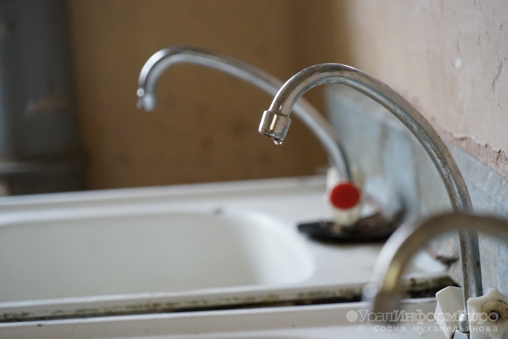  мэр первоуральска оправдание черной водопроводной воде 