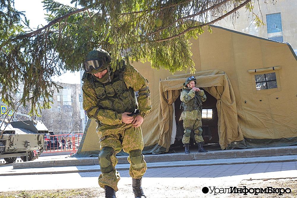  медведев заявил приеме контрактную военную службу 410 000 