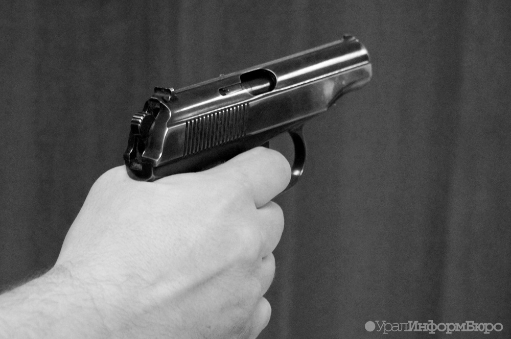  миассе ищут человека застрелившего мужчину стадионе 