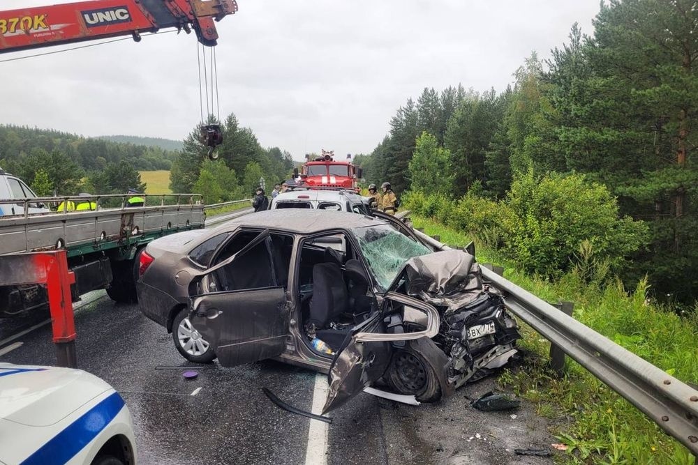  аварии тремя погибшими усть-катавом возбуждено уголовное 