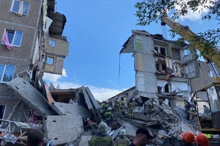  жильцы разрушенного нижнем тагиле получили 300 рублей новые 