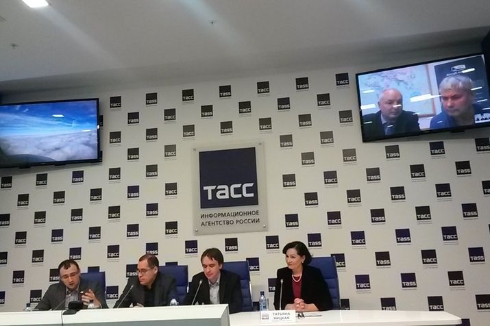  света месяца самолет l-410 угмк преодолел свыше километров 
