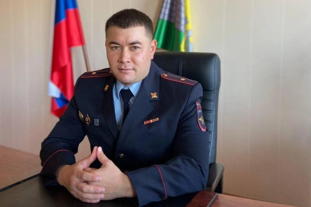  начальник гибдд челябинска подал отставку 