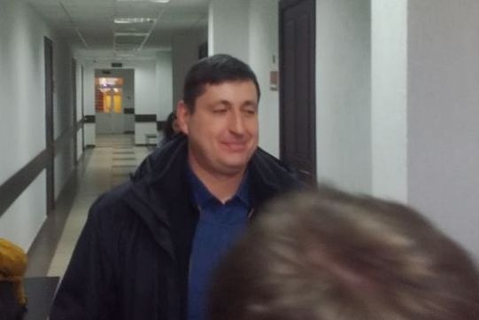  беззуб получил падение ворот ребенка 