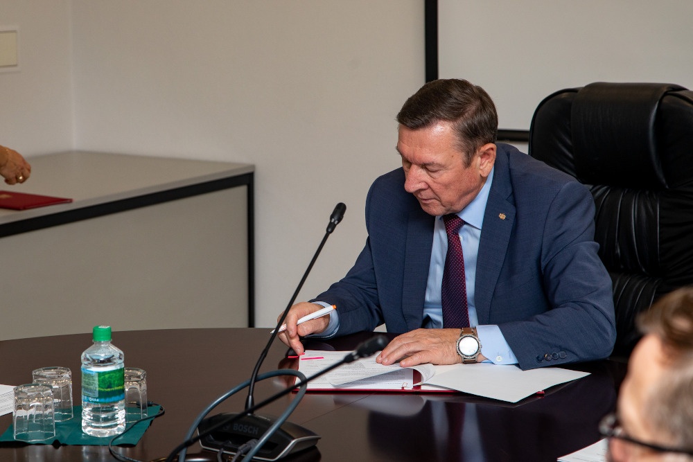  уралэлектромедь заручилась поддержкой подготовке рабочих кадров 