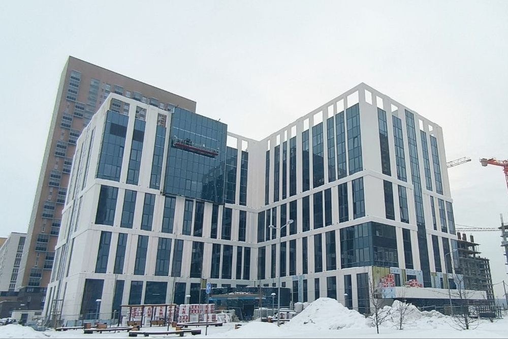  поликлинику взрослых академическом достроят марте 
