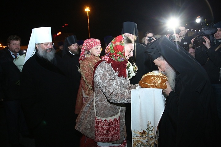  урал впервые прибыл патриарх иерусалимский 