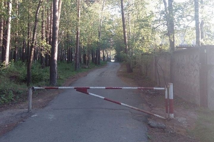  восточный берег шарташа зачистили машин 
