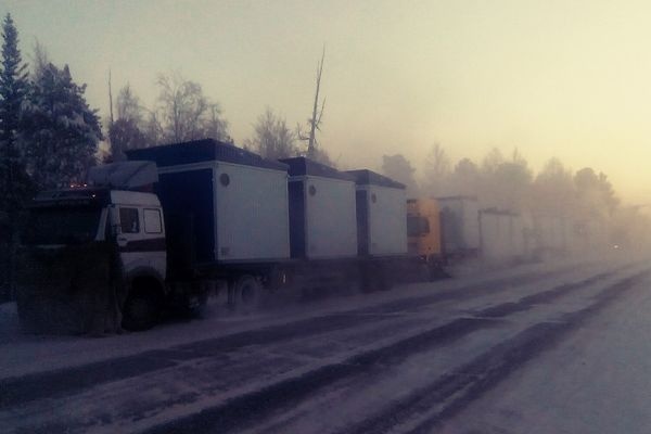  десятки фур пристыли ямальской трассе суток 