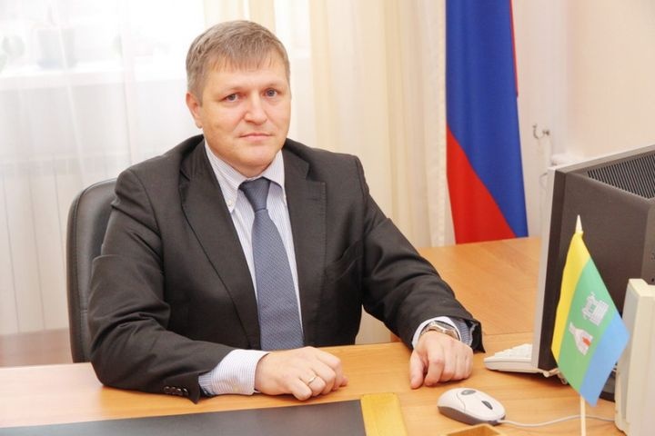  вице-мэр поведал екатеринбуржцам незримой работе ремонте дорог 
