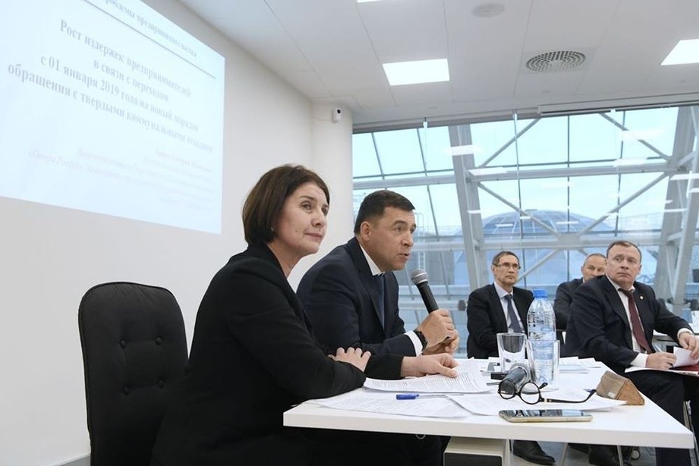  куйвашев рекомендовал свердловским ревизорам проверить самих 