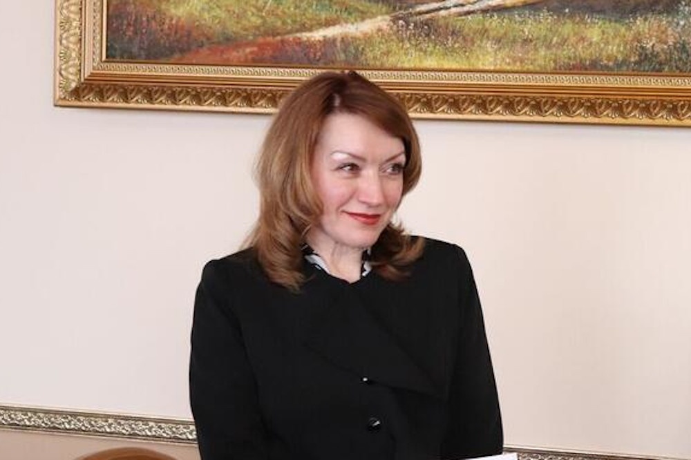  мэром североуральска избрали чиновницу требовавшую называть город сральском 