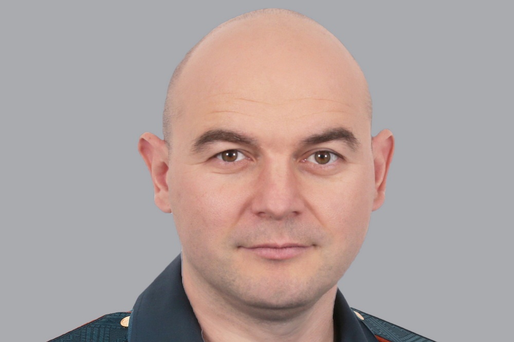  уволился глава департамента мчс проверявшего свердловскую область пожароопасным 