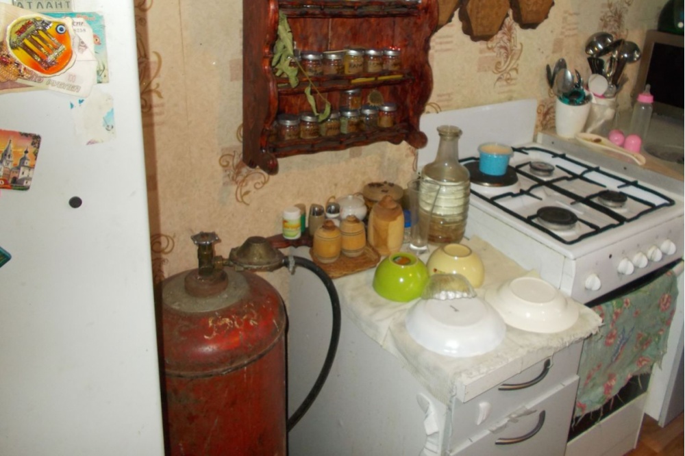  газовики рассказали свердловчанам опасности больших баллонов 