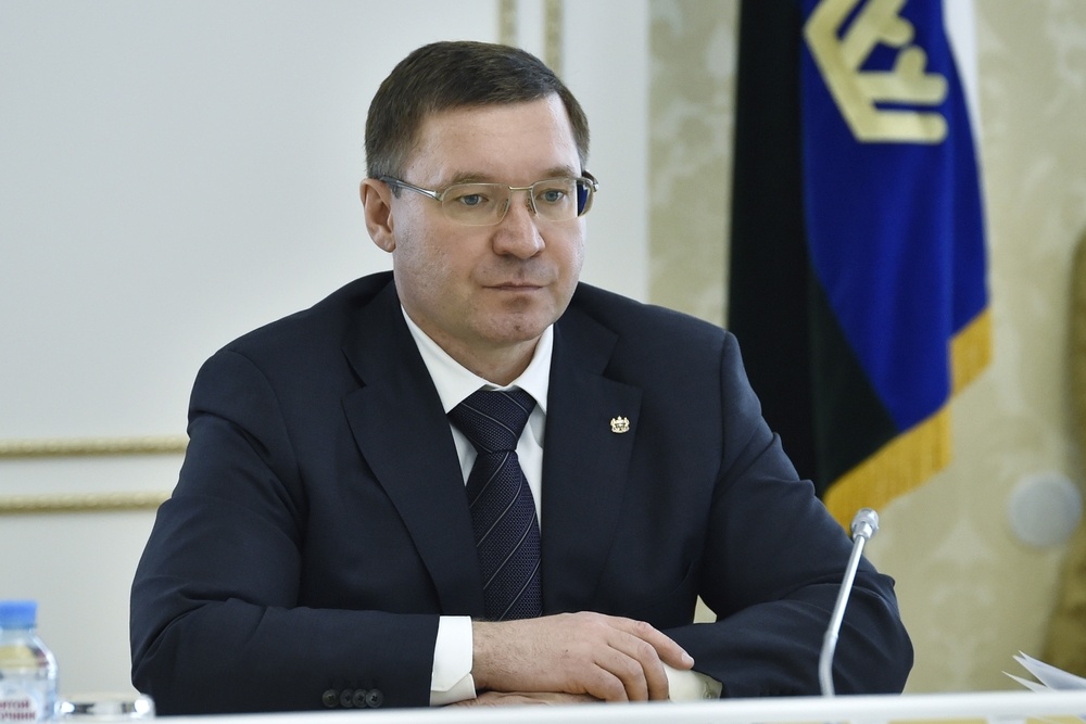  якушев оценил нефтехимиков тобольска отлично 