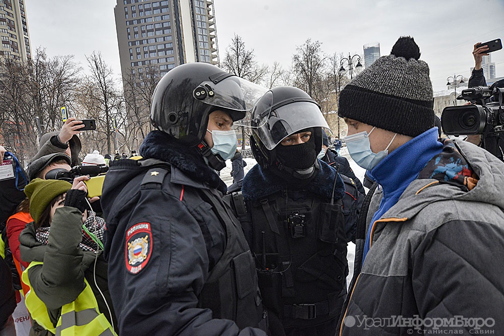  задержали протестных акциях россии 