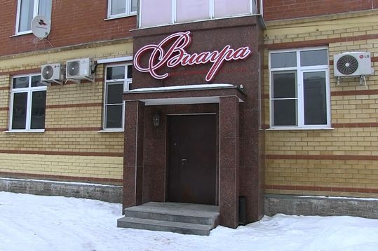 тумбочка извиняюсь, порно муж смотрит как трахают его старушку толпой могу тому верить. моему
