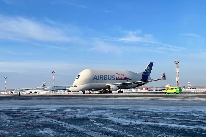  airbus     beluga 