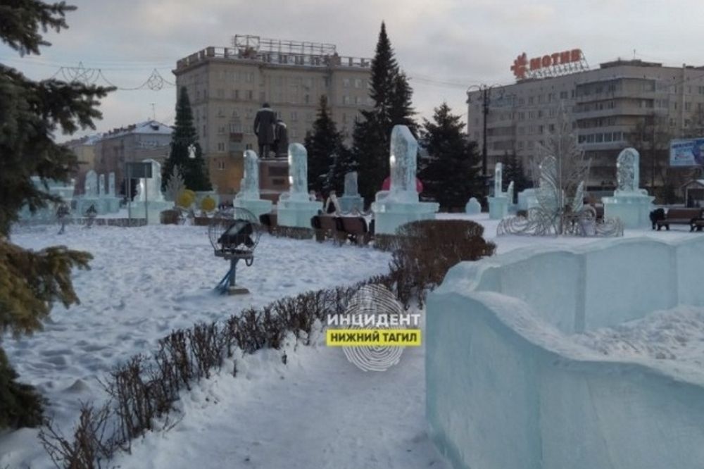  мэр нижнего тагила ответственных похоронный ледовый городок 