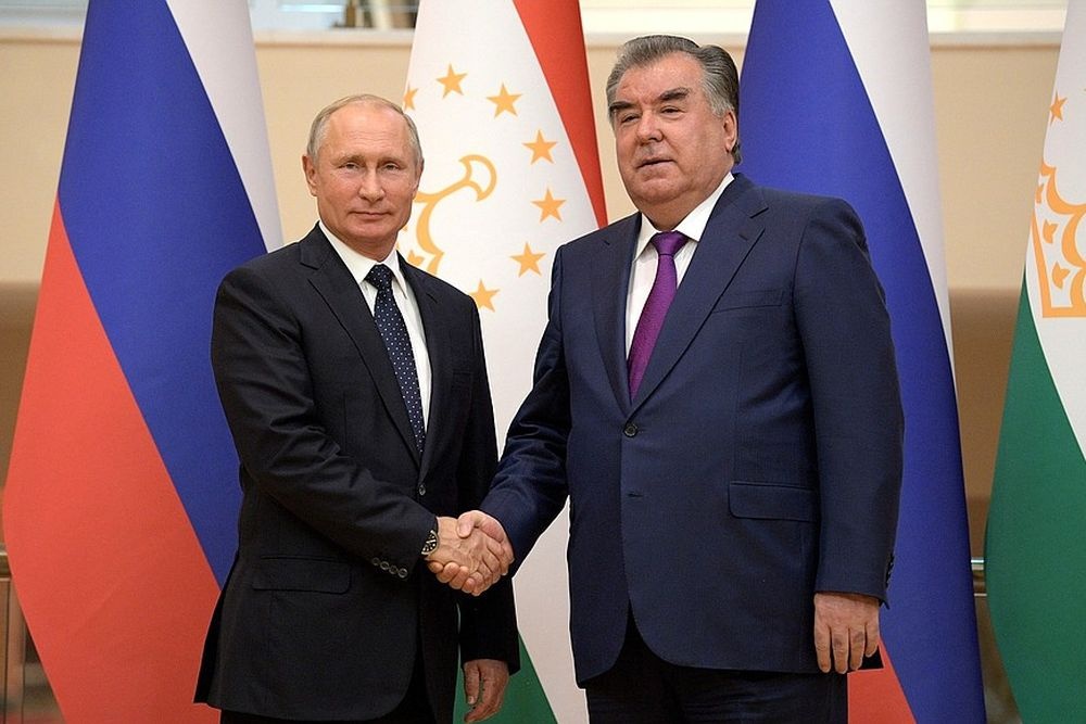  приятель путина послал екатеринбург пресс-секретаря 