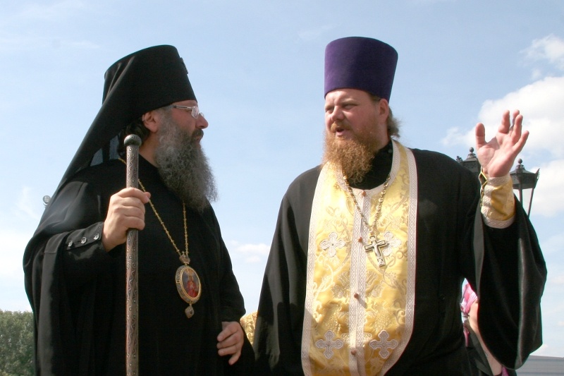  среднем урале священники смогут посещать умирающих наравне родными 