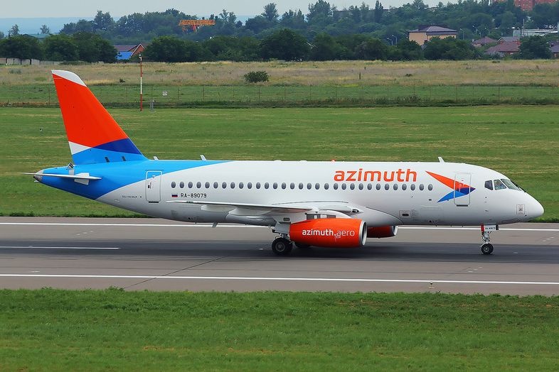 российский лоукостер доставит москвы омск 888 рублей 