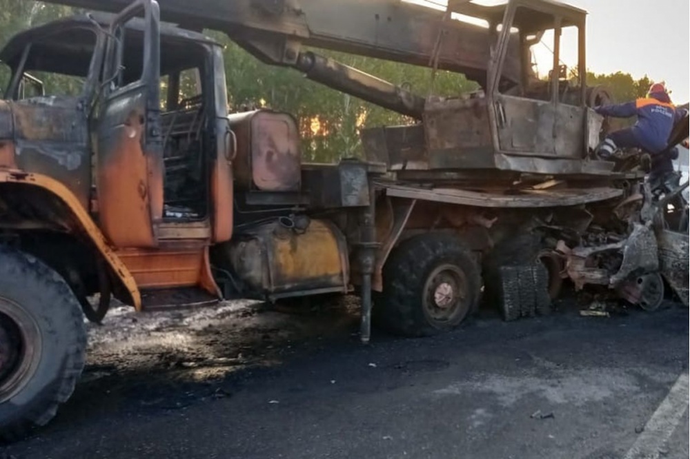  урале судить водителя впечатавшейся автокран газели 