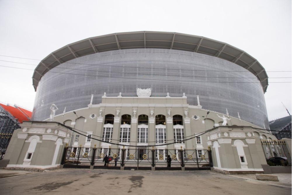  горожанам разрешат бегать екатеринбург ареной 