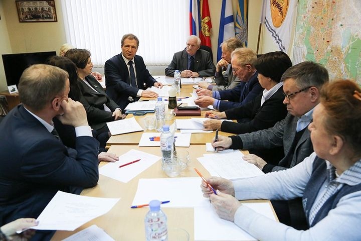  ветеранам екатеринбурга предлагают вернуть бесплатный проезд 