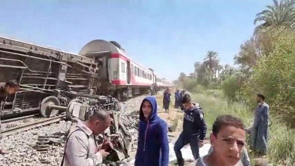  десятки погибли столкновении поездов египте 
