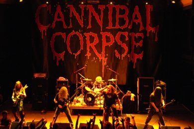 Екатеринбург встретит протестами американскую группу Cannibal Corpse