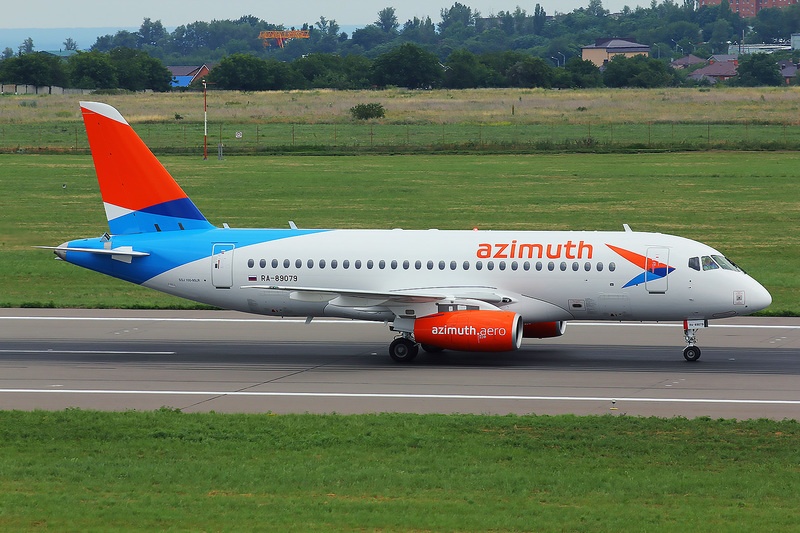    Sukhoi Superjet 100    