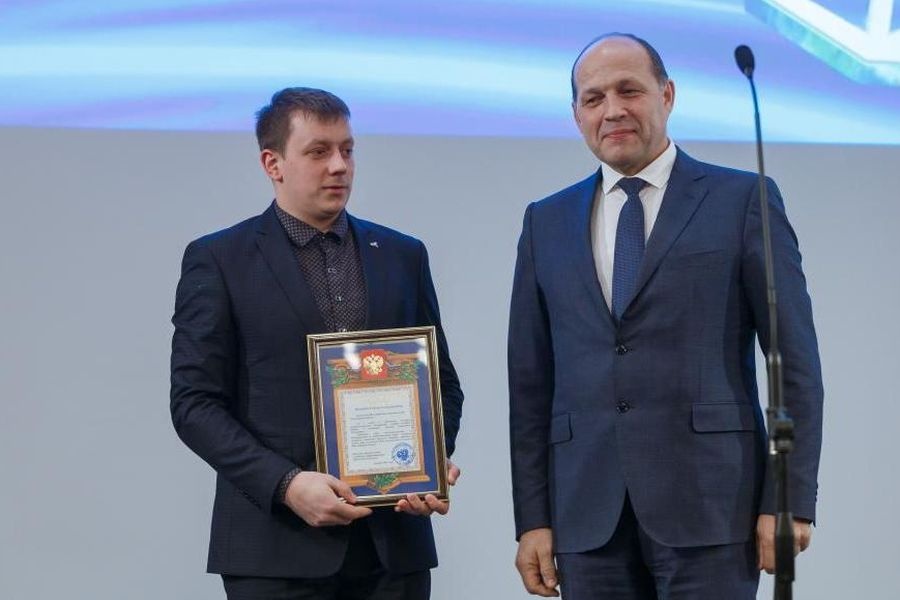  плиточник атомстройкомплекса отмечен региональной наградой 