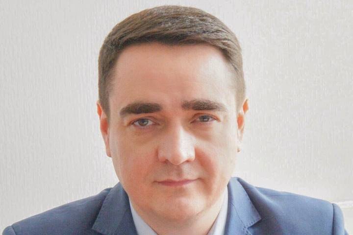  свердловской области уволили чиновника отвечавшего региональные дороги 