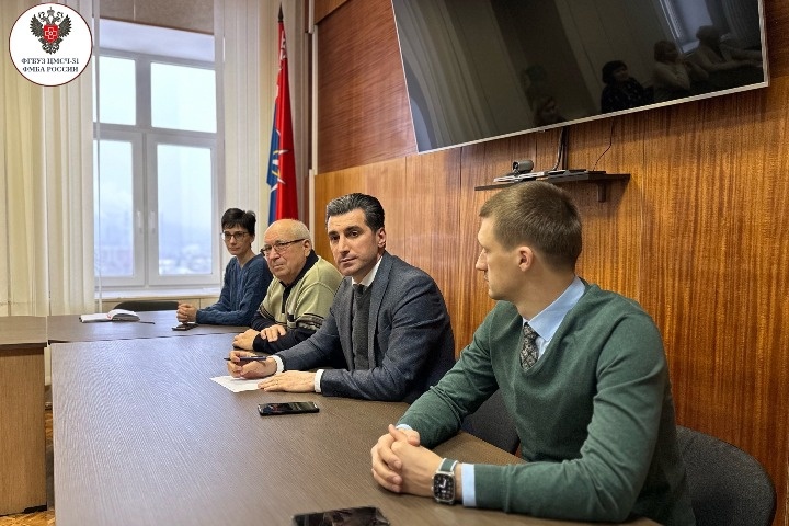  главврача свердловской больницы уволили жалобы медиков путину 