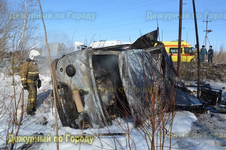 Под Нижневартовском взорвался УАЗ с рабочими