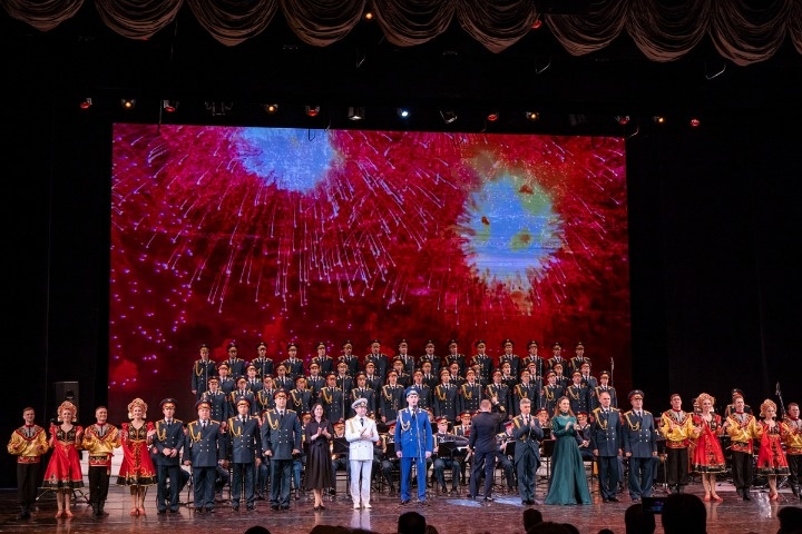  ансамбль минобороны хедлайнером ural music night 