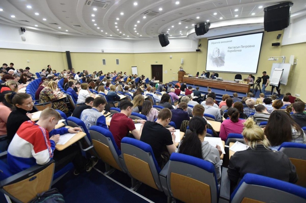  свердловской области назвали самую многочисленную площадку тотального диктанта 