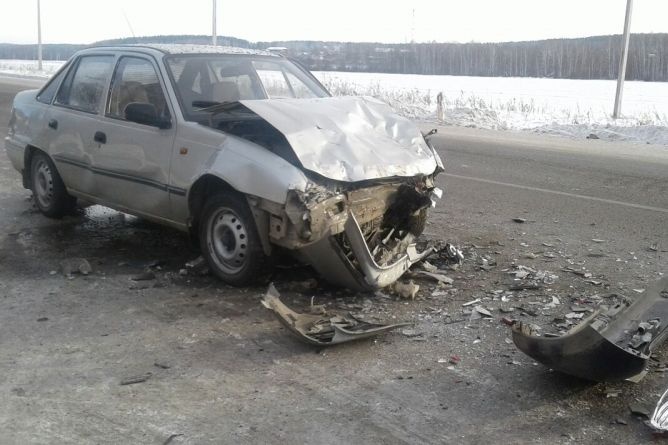  автоледи впала лобового дтп полевском тракте 