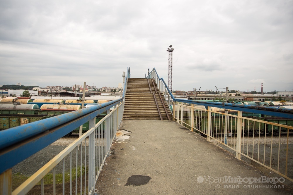  железнодорожными путями визе построят пешеходный мост 