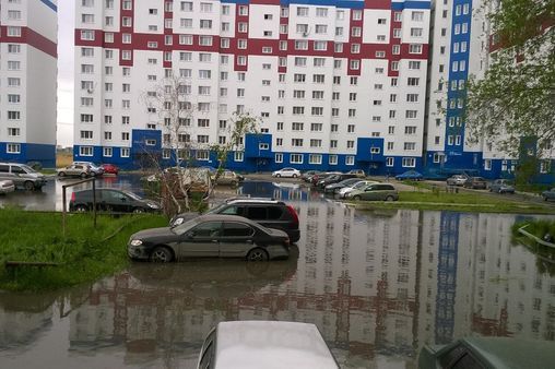  курганский двор воду 