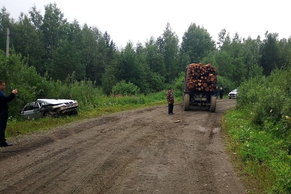  урале подросток поехал кататься подругами машине отца погибли 