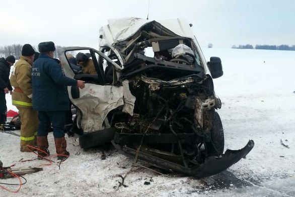 границы южного урала фура снесла автобус погибли пассажиры 