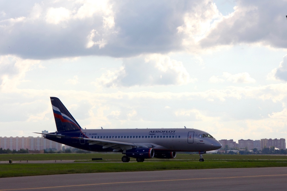  пассажиры sukhoi superjet 100 натерпелись россии страху 