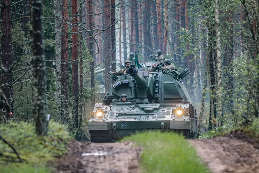  литва польша стягивают военных границе белоруссией 