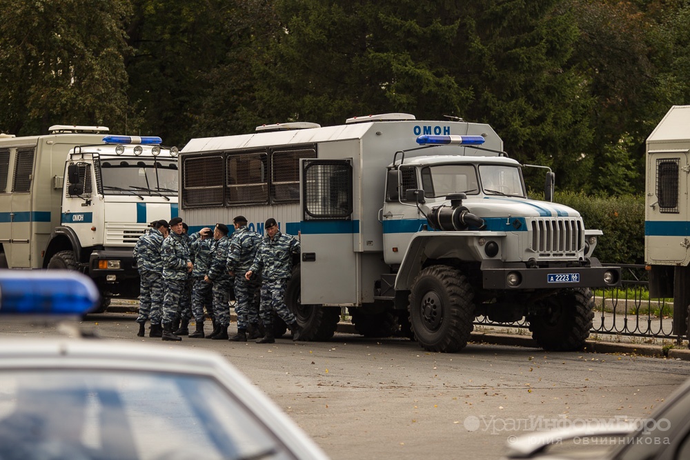  омон стягивают урфу ожидании митинга навального 