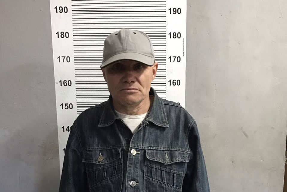  грабитель маске изрезал екатеринбурженке лицо руки 