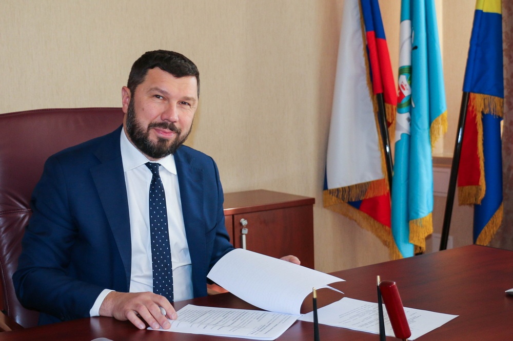  глава калининграда отказался поста ради работы больнице 